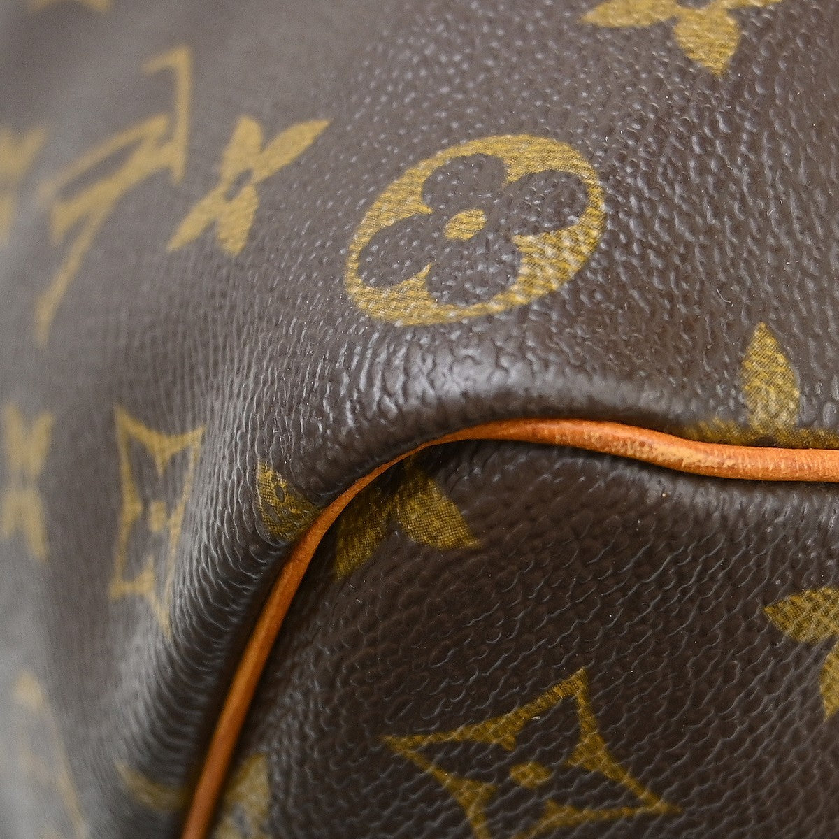 Louis Vuitton Keepall Monogram Canvas Brown Canvas Travel Bag Bag (Pre-Owned)
