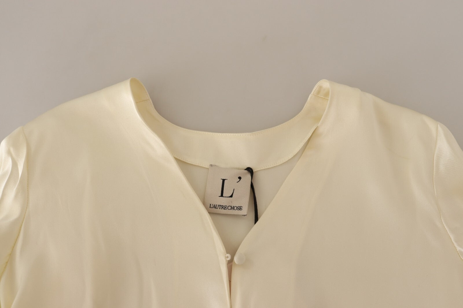 L'Autre Chose Blouse Off White Silk Short Sleeves V-neck Women's Top (Pre-Owned)