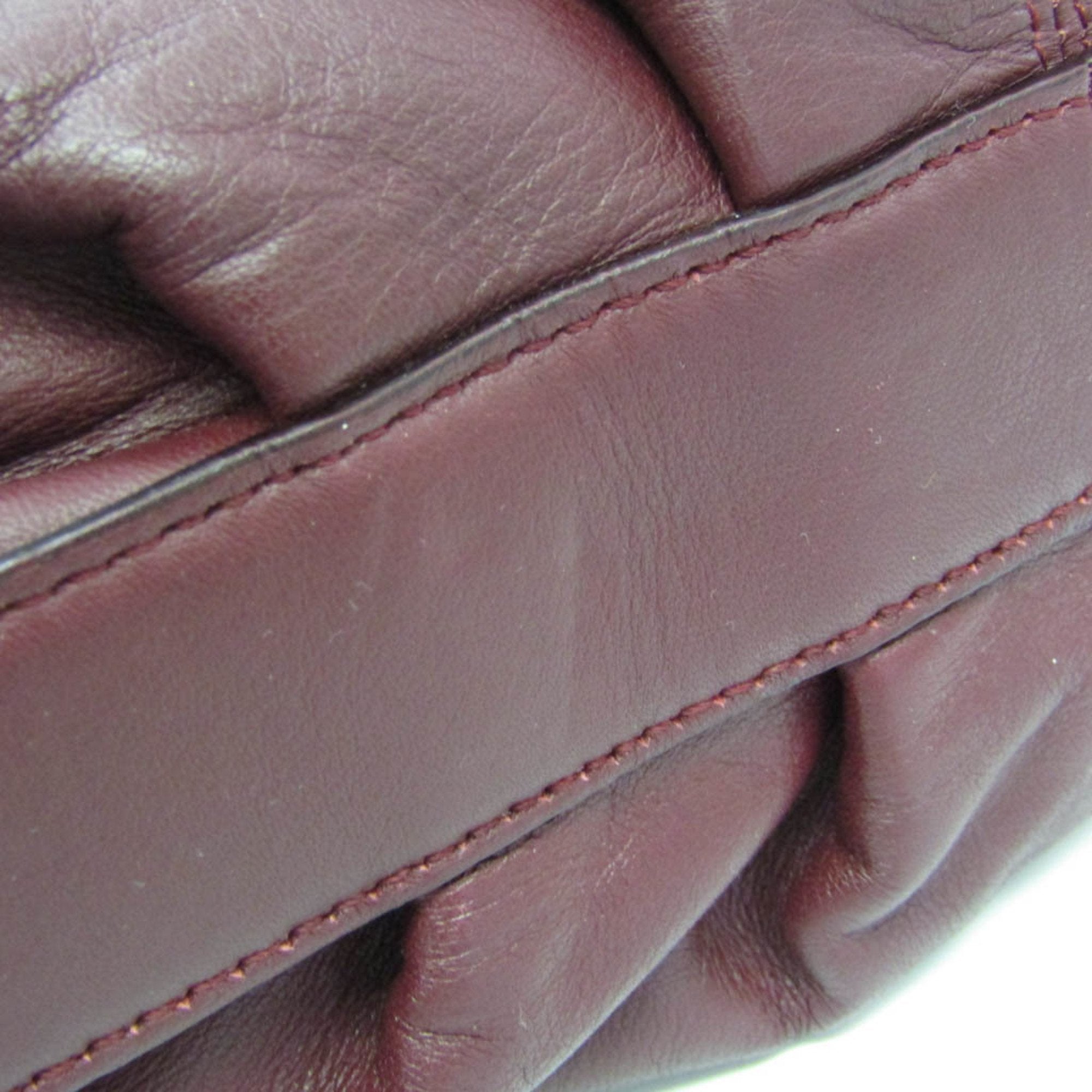 Salvatore Ferragamo Vara Burgundy Leather Shoulder Bag (Pre-Owned)