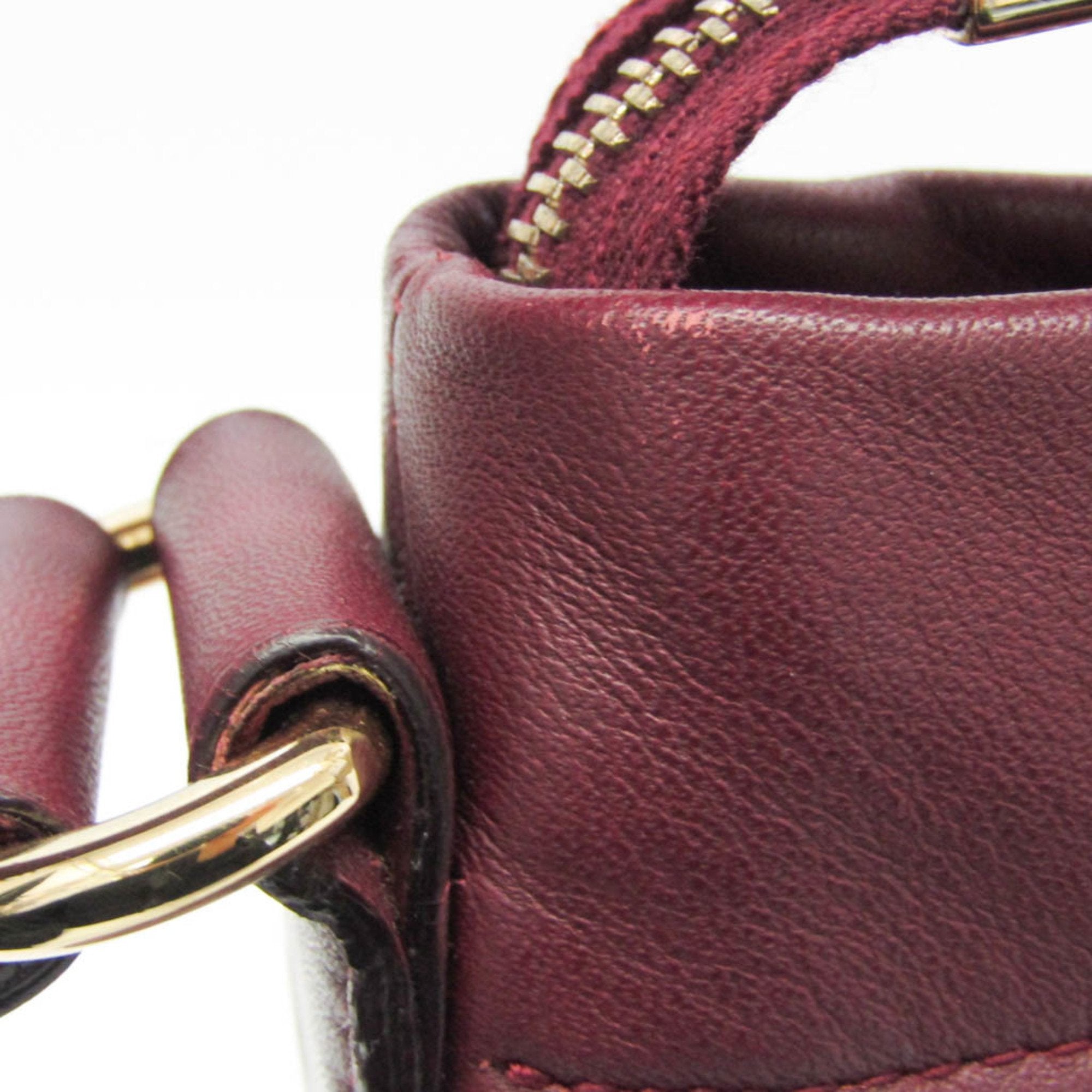 Salvatore Ferragamo Vara Burgundy Leather Shoulder Bag (Pre-Owned)