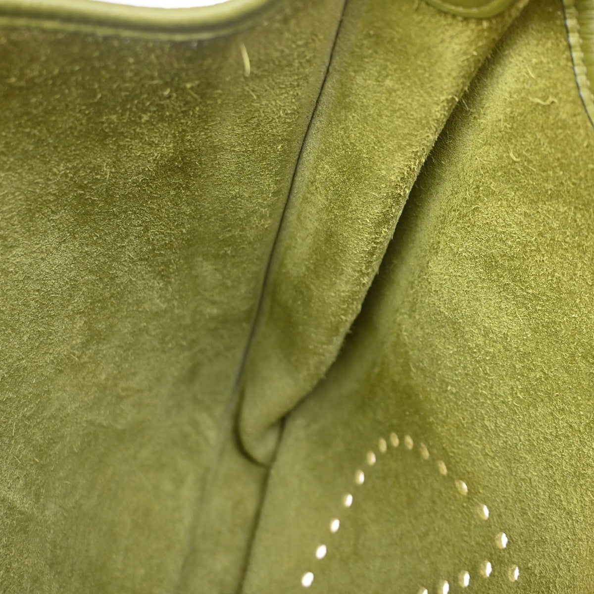Hermes Evelyne Bag Gen Ii Clemence Green Leather Handbag (Pre-Owned)