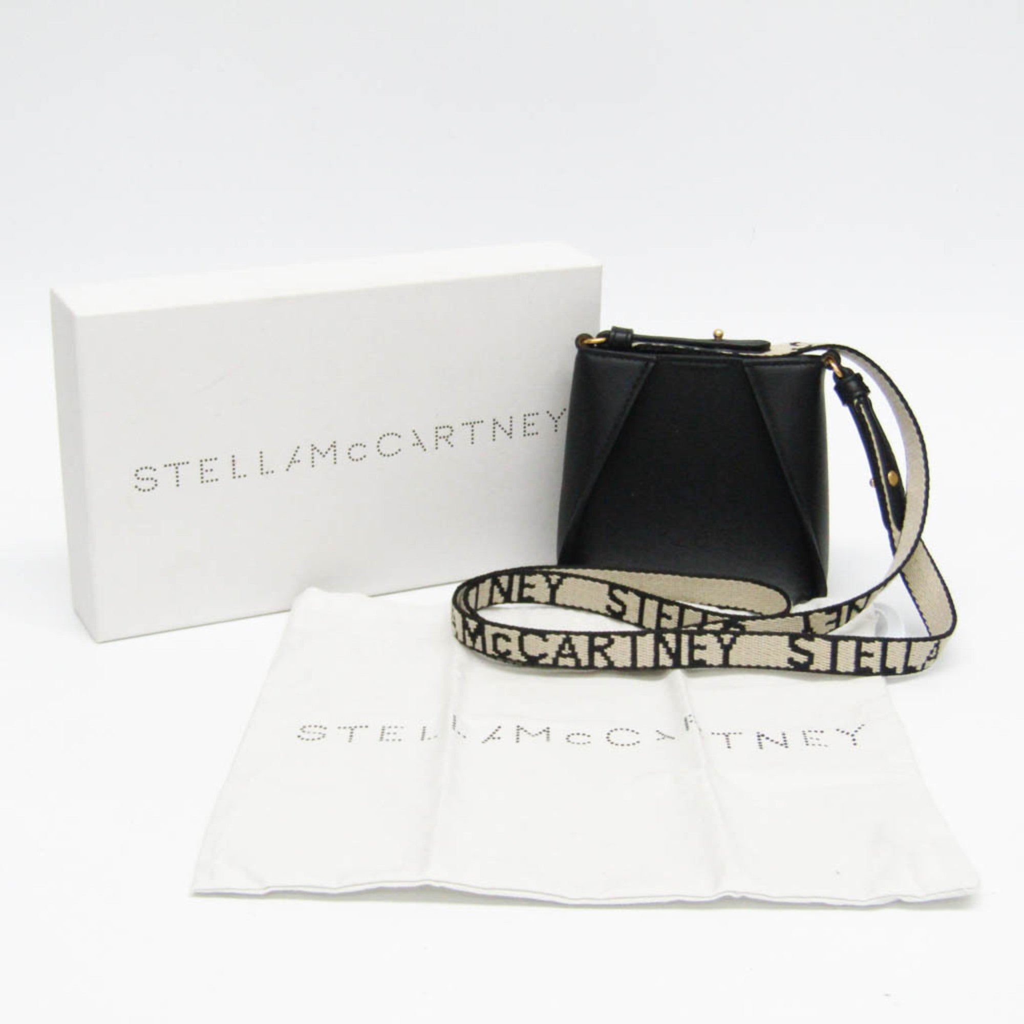 Stella Mccartney Stella Logo Black Leather Shoulder Bag (Pre-Owned)