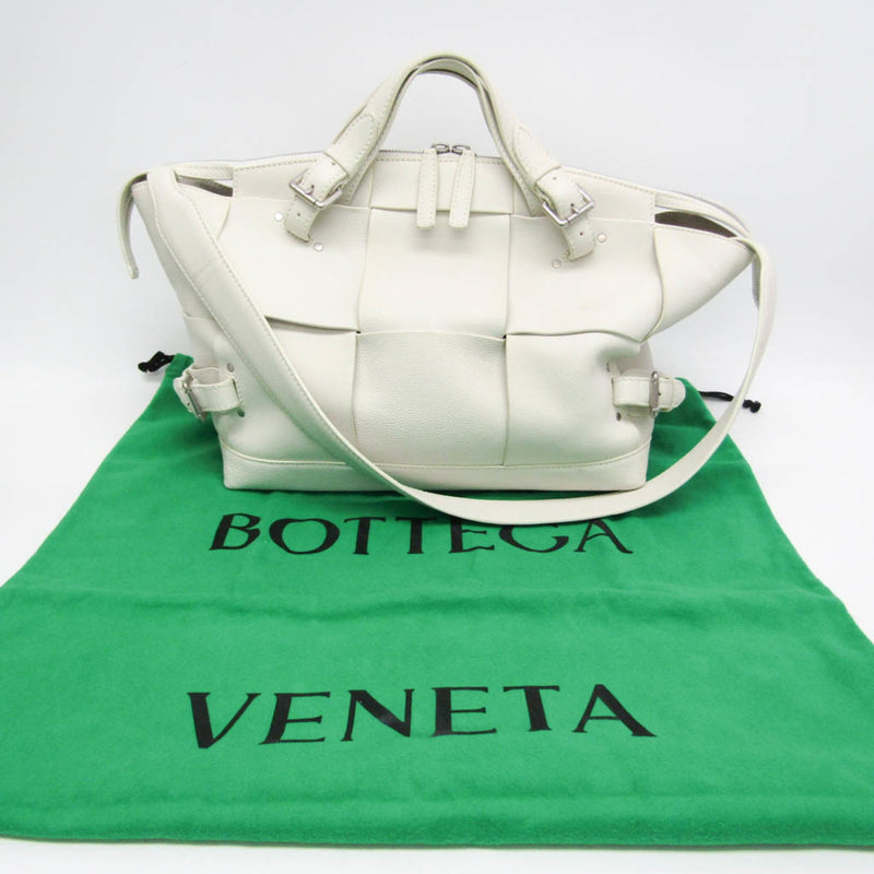 Bottega Veneta Arco White Leather Handbag (Pre-Owned)