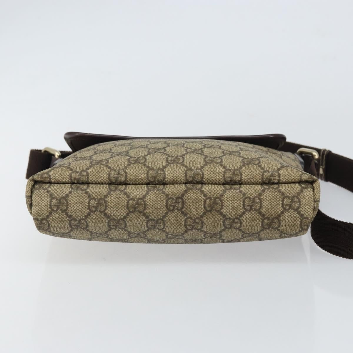 Gucci Flap Messenger Gg Coated Canvas Beige Pvc Shoulder Bag Bag (Pre-Owned)