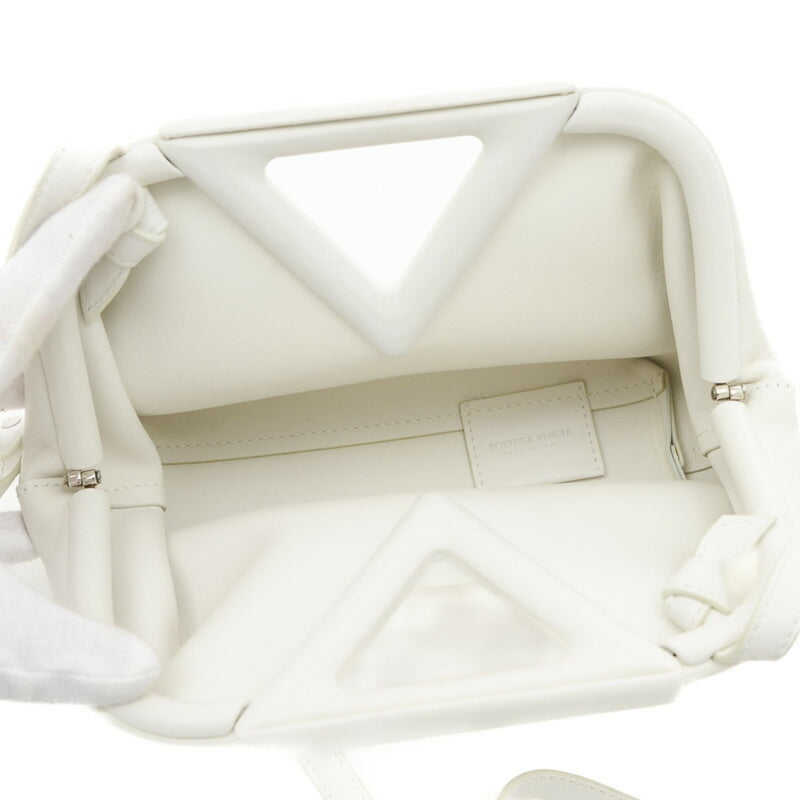 Bottega Veneta Point White Leather Shoulder Bag (Pre-Owned)