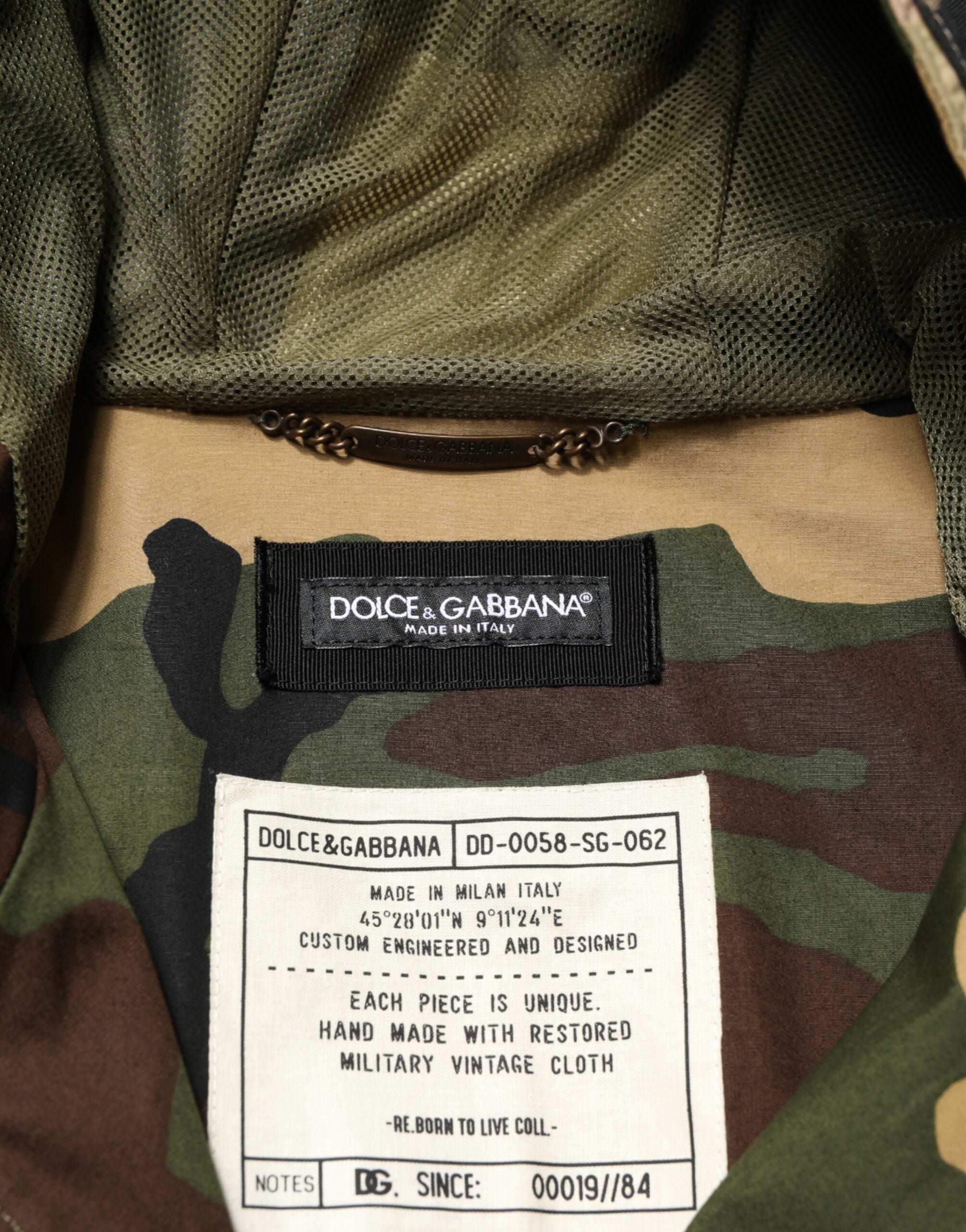 Dolce & Gabbana Multicolor Camouflage Hooded RainCoat Men's Jacket (Pre-Owned)