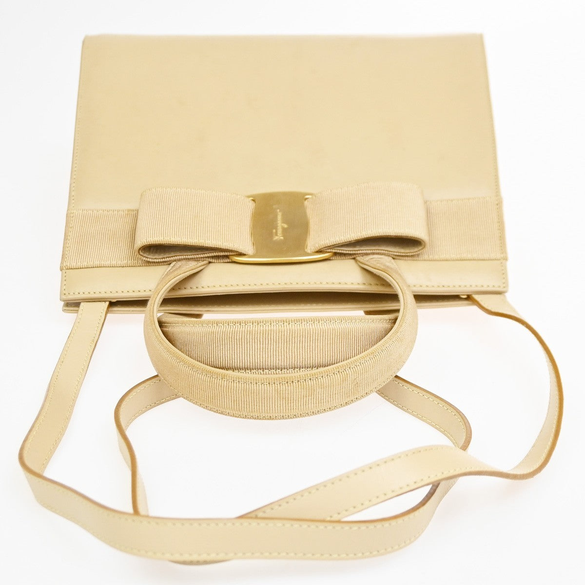 Salvatore Ferragamo Convertible Vara Bow Tote Leather Beige Leather Handbag (Pre-Owned)