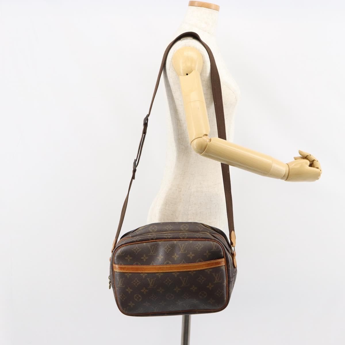 Louis Vuitton Reporter Monogram Canvas Brown Canvas Shoulder Bag Bag (Pre-Owned)