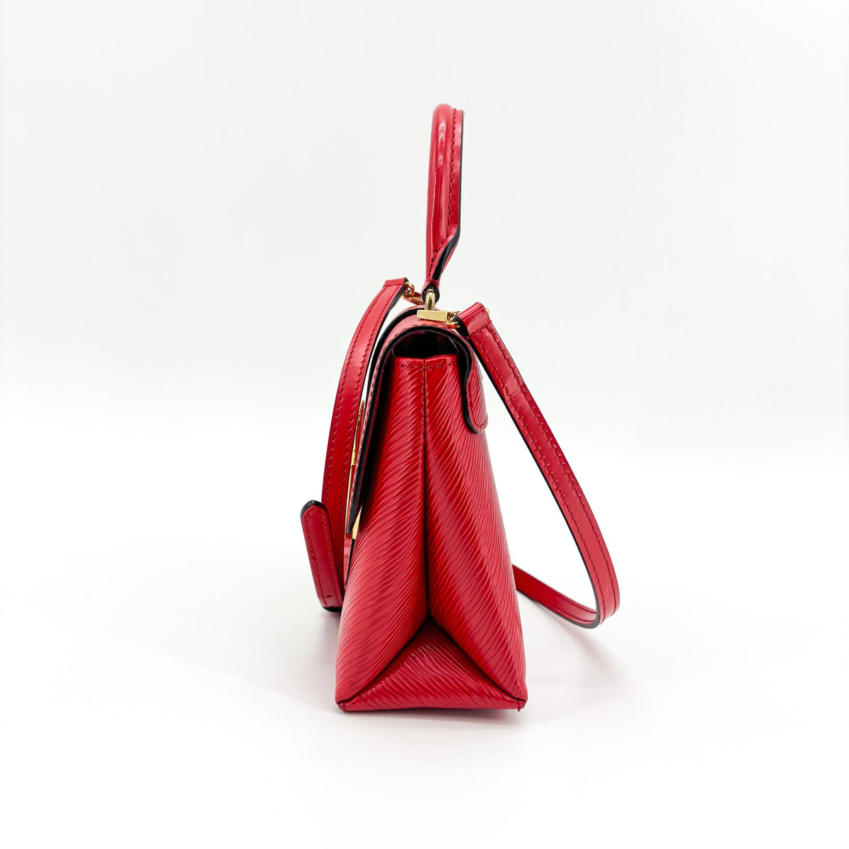 Louis Vuitton Locky Epi Leather Red Leather Handbag (Pre-Owned)