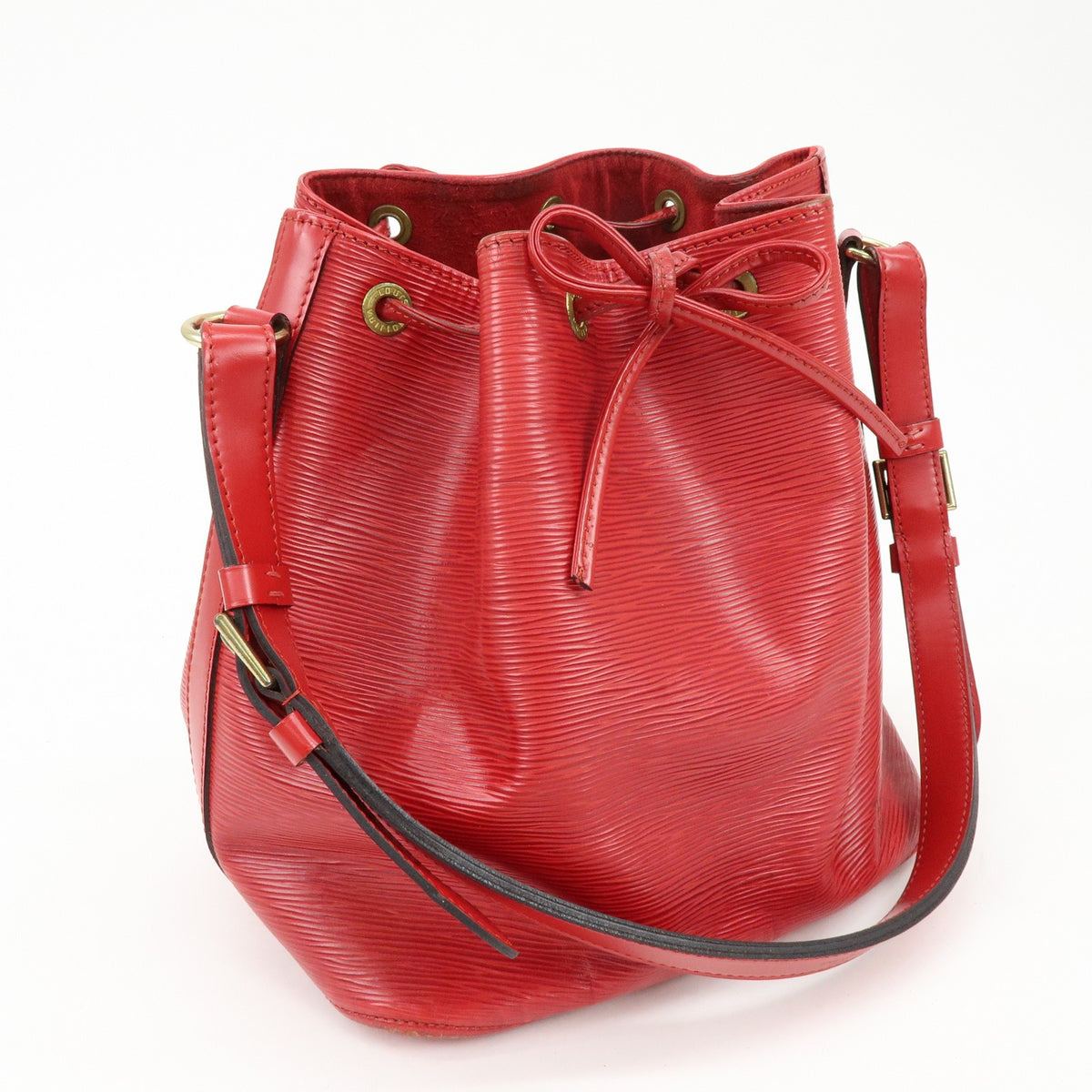 Louis Vuitton Petit Noe Epi Leather Red Leather Handbag (Pre-Owned)