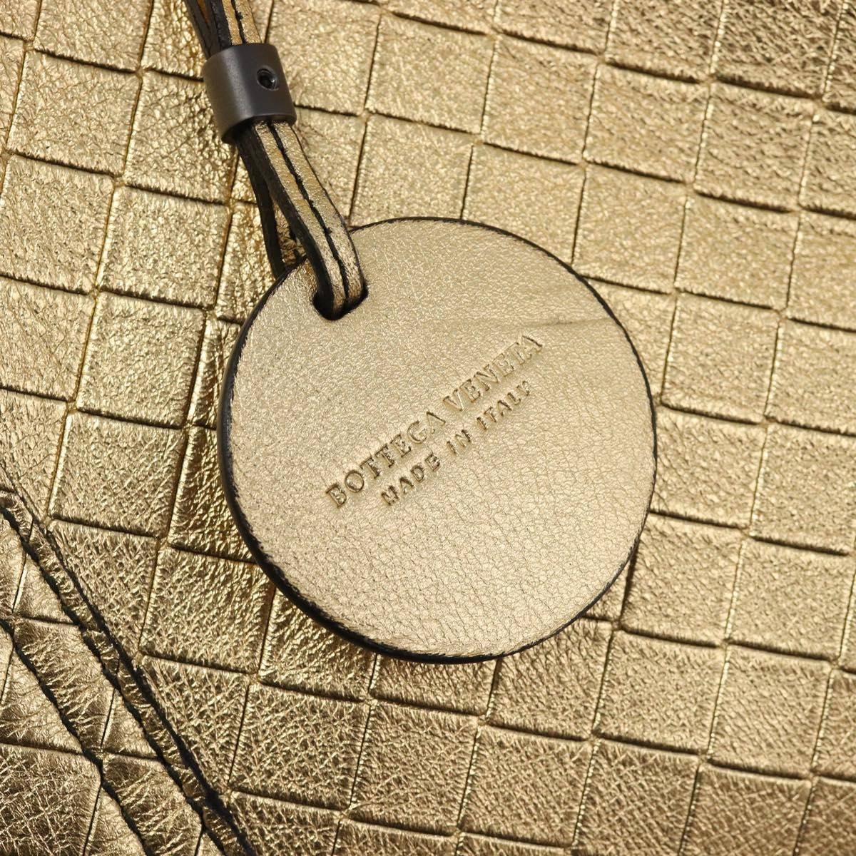 Bottega Veneta Intrecciomirage Leather Gold Leather Tote Bag Bag (Pre-Owned)