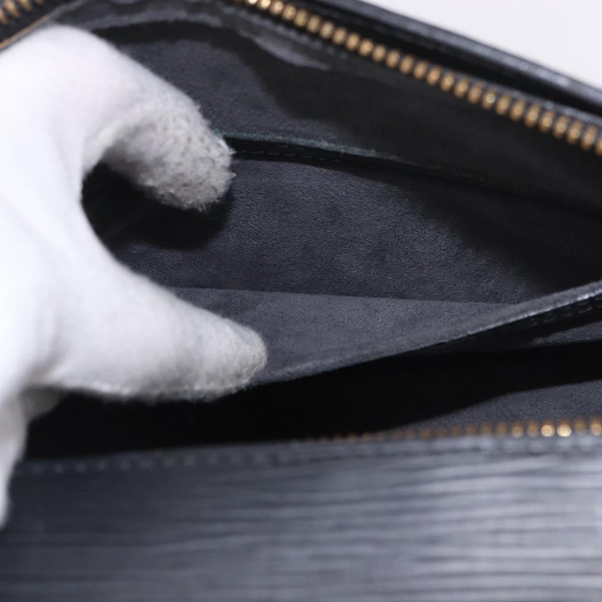 Louis Vuitton Soufflot Epi Leather Black Leather Handbag (Pre-Owned)