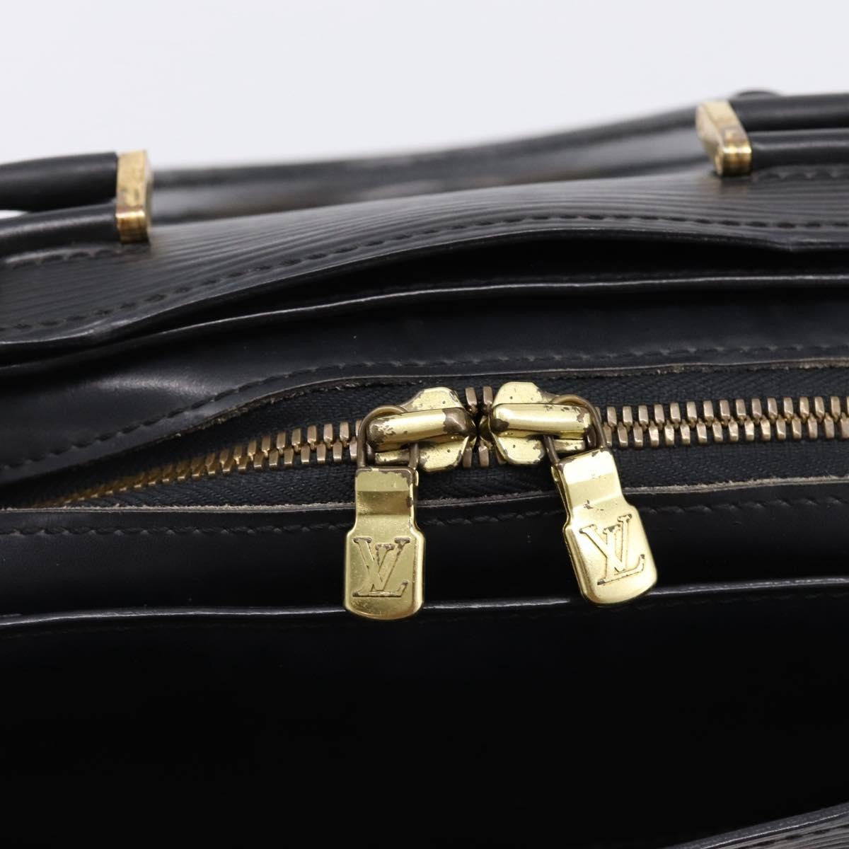 Louis Vuitton Pont Neuf Handbag Epi Leather Black Leather Handbag (Pre-Owned)