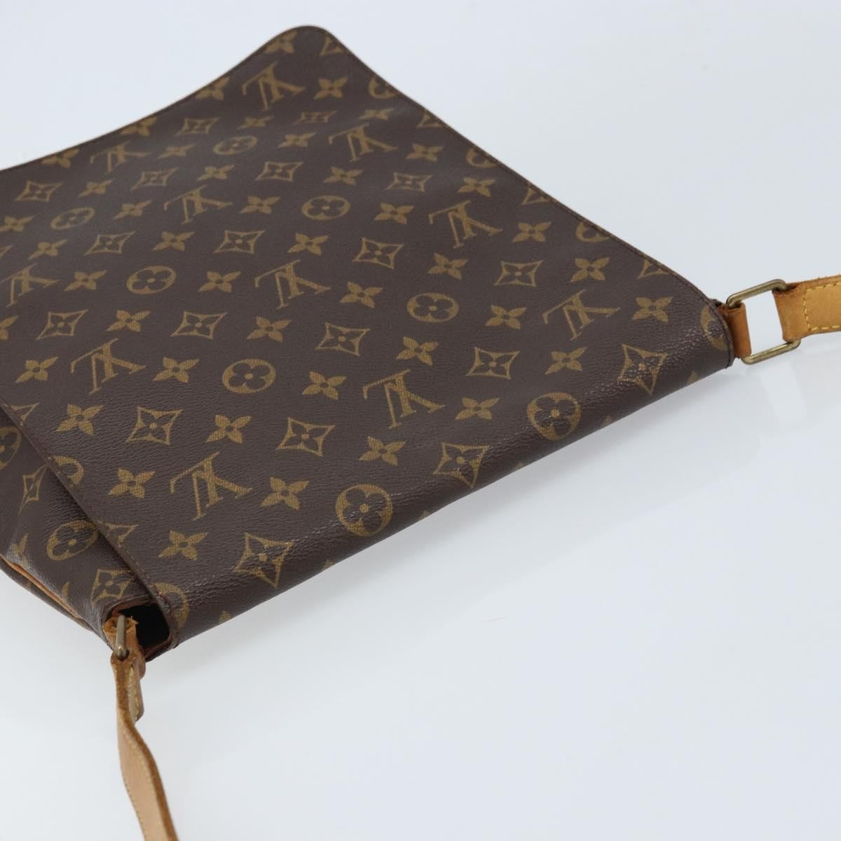 Louis Vuitton Musette Monogram Canvas Brown Canvas Shoulder Bag Bag (Pre-Owned)