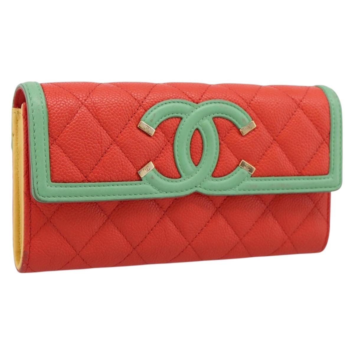 Chanel Filigree Flap Quilted Caviar Red Leather Wallets Accessory (Pre-Owned)