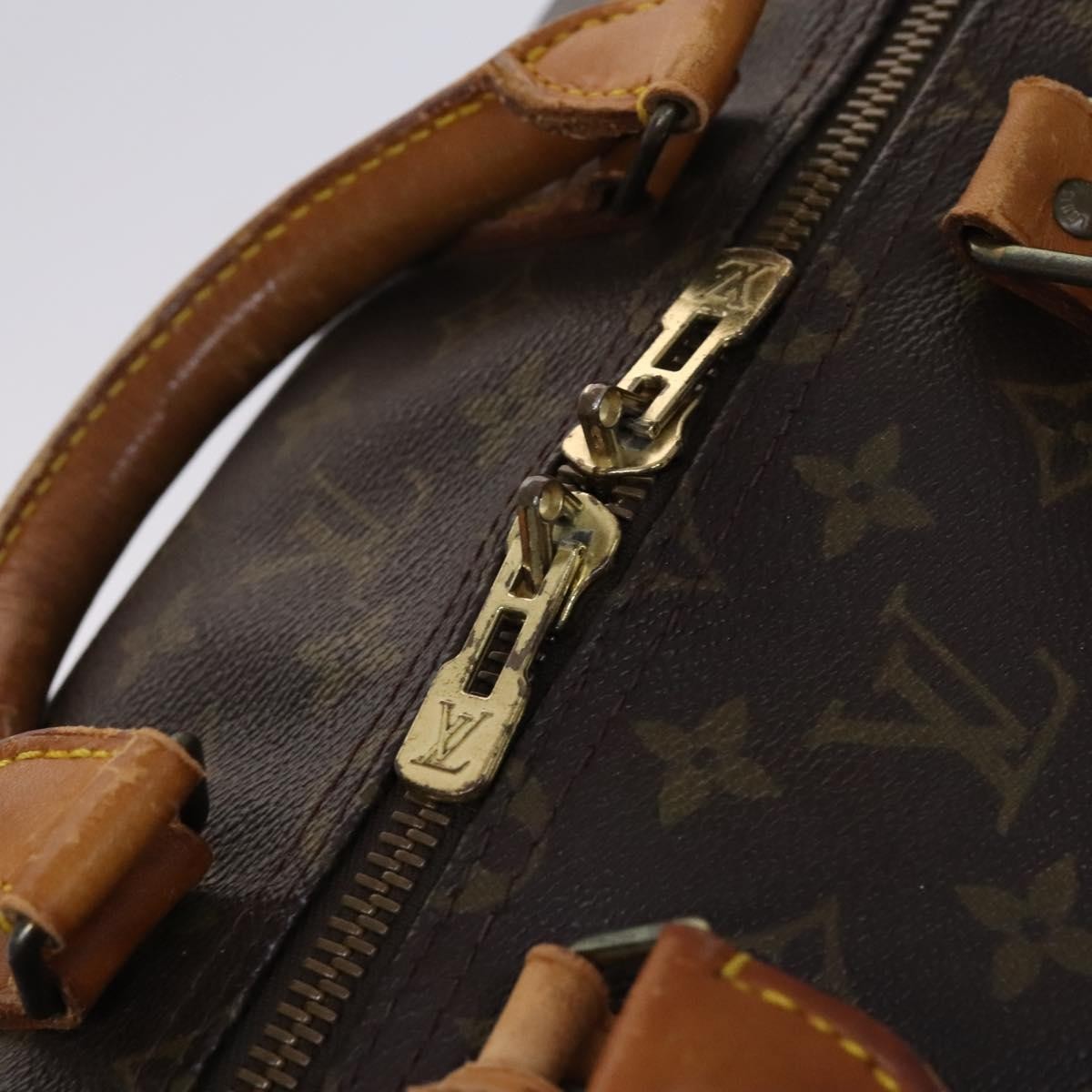 Louis Vuitton Keepall Monogram Canvas Brown Canvas Travel Bag Bag (Pre-Owned)