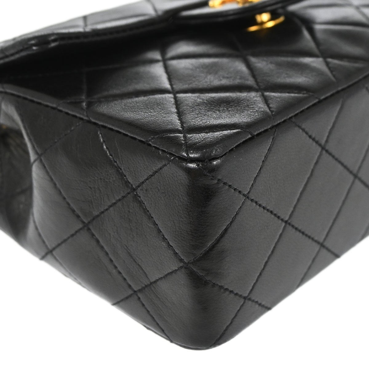 Chanel Vintage Square Classic Single Flap Quilted Lambskin Black Leather Shoulder Bag Bag (Pre-Owned)
