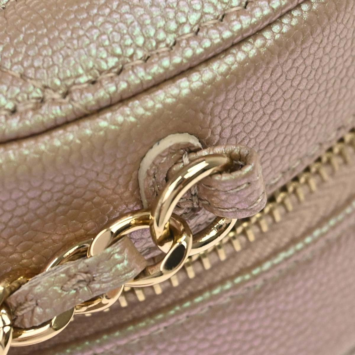 Chanel Round Chain Quilted Caviar Beige Leather Shoulder Bag Bag (Pre-Owned)