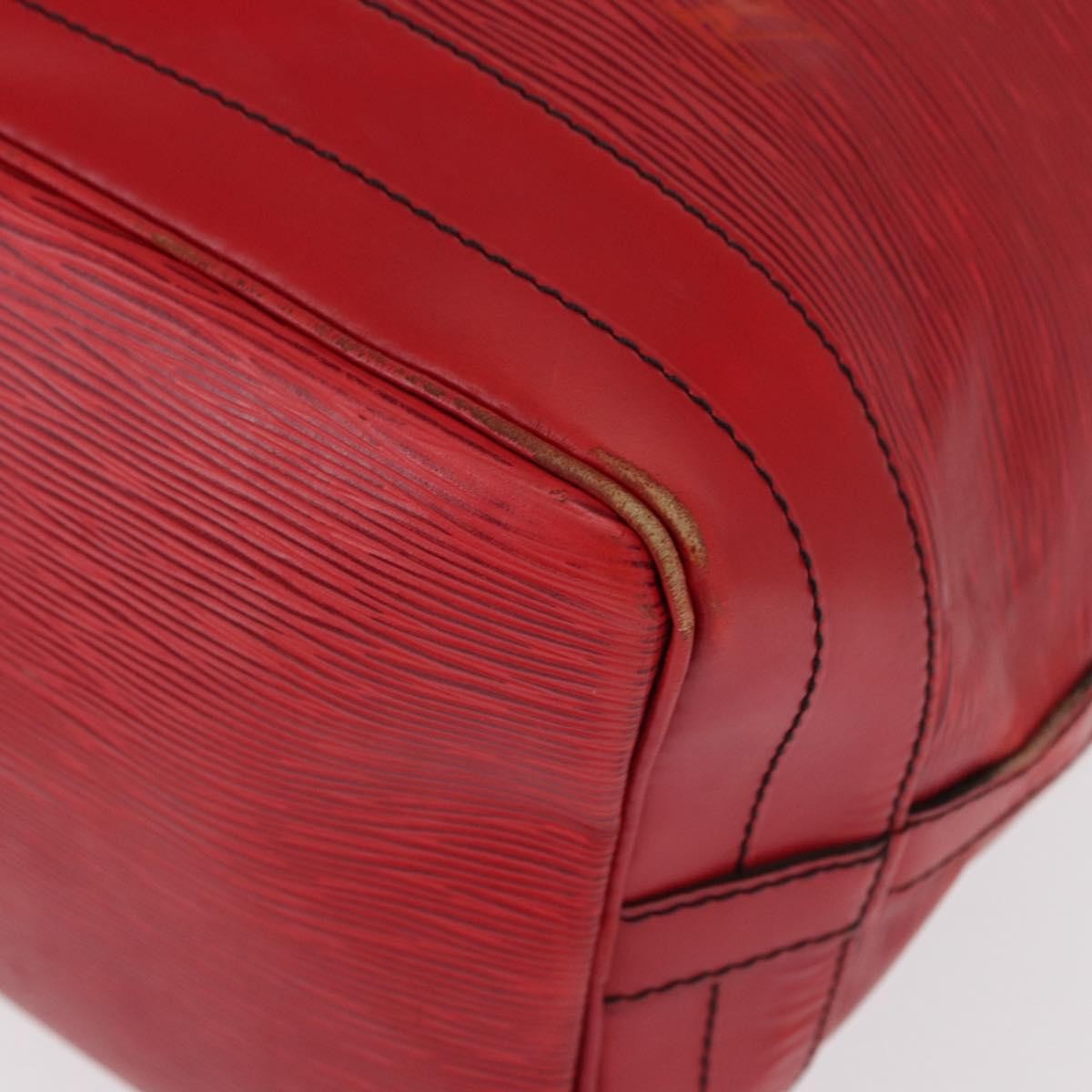 Louis Vuitton Noe Epi Leather Red Leather Shoulder Bag Bag (Pre-Owned)