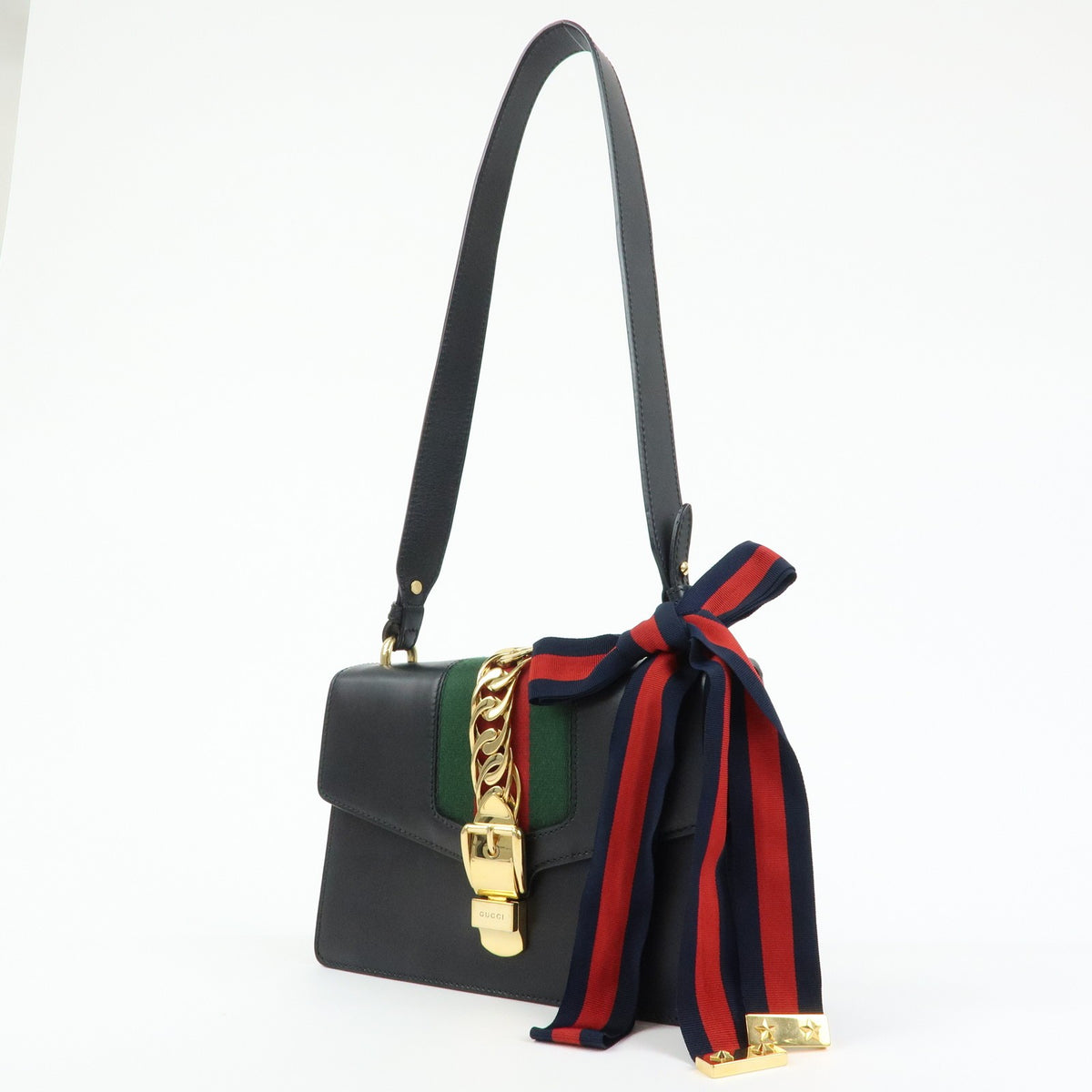Gucci Sylvie Leather Black Leather Shoulder Bag Bag (Pre-Owned)