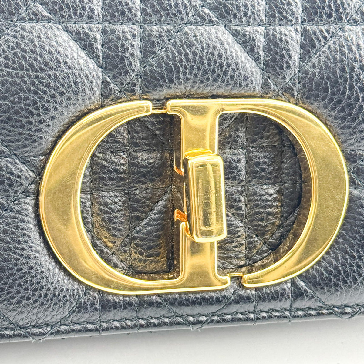 Christian Dior Caro Cannage Quilt Calfskin Black Leather Handbag (Pre-Owned)