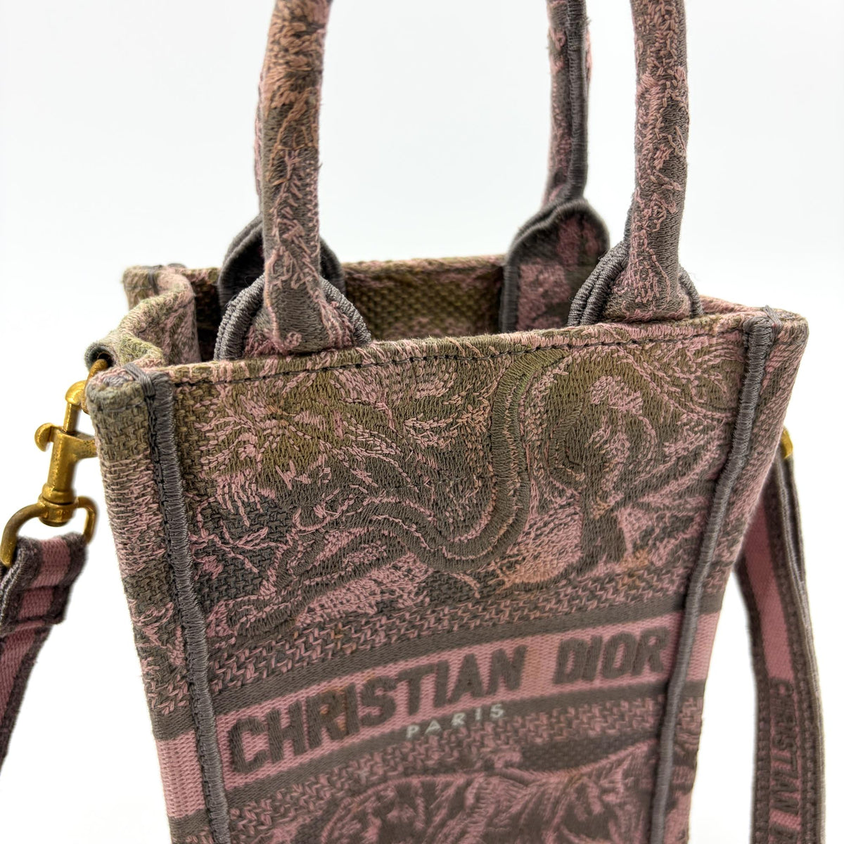 Christian Dior Book Embroidered Canvas Pink Canvas Tote Bag Bag (Pre-Owned)