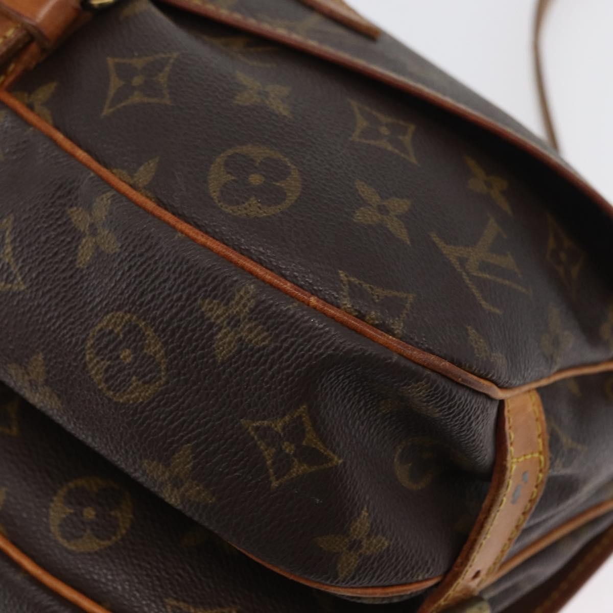 Louis Vuitton Saumur Monogram Canvas Brown Canvas Shoulder Bag Bag (Pre-Owned)