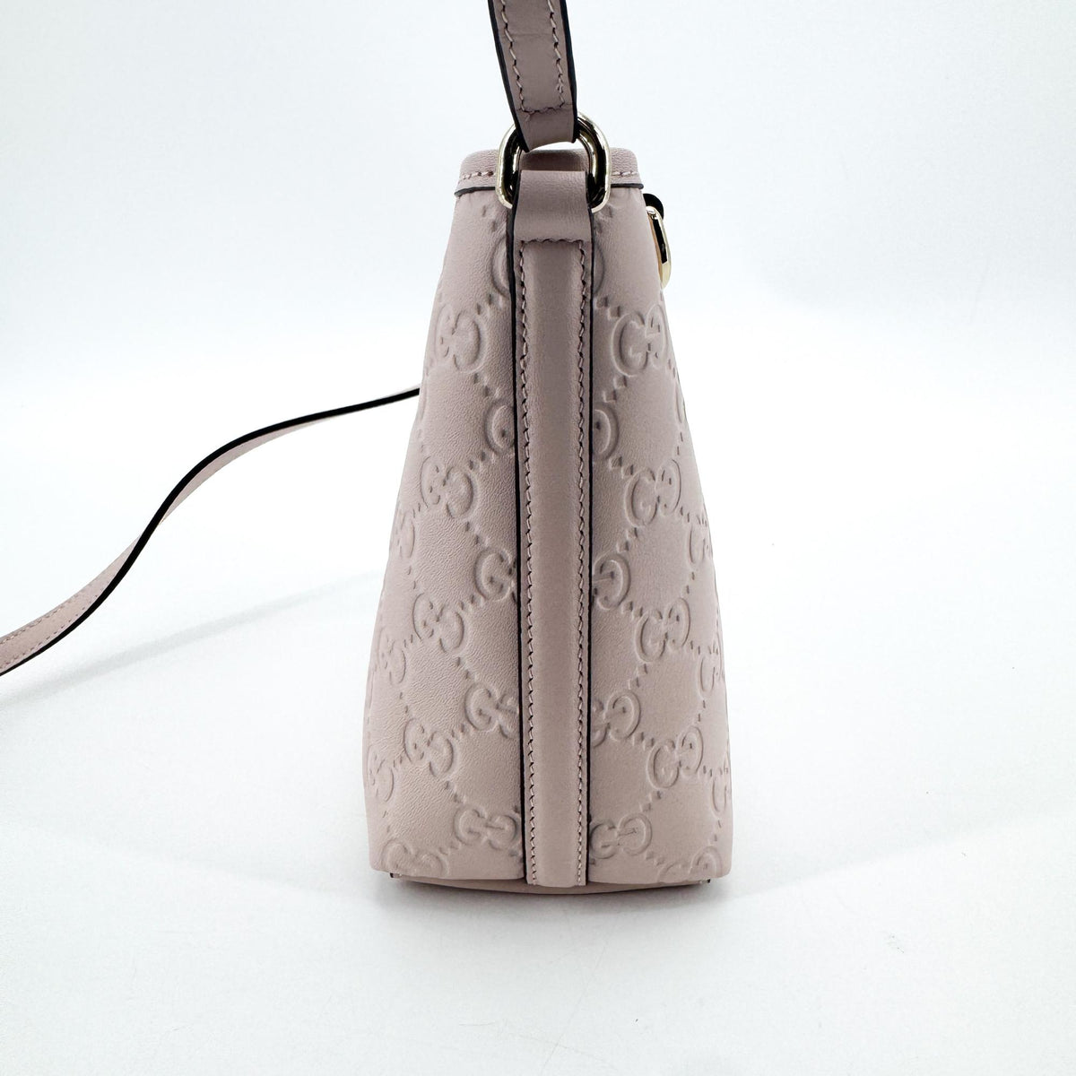Gucci Gg Emblem Bucket Bag Leather Beige Calfskin Shoulder Bag Bag (Pre-Owned)