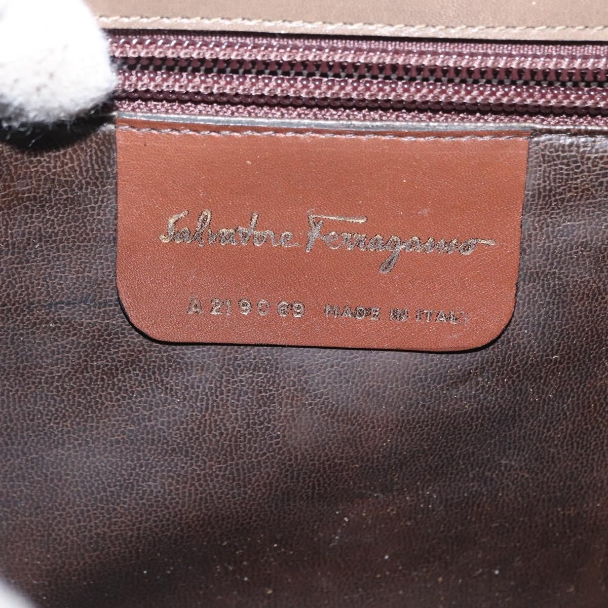 Salvatore Ferragamo Vara Leather Brown Leather Shoulder Bag Bag (Pre-Owned)