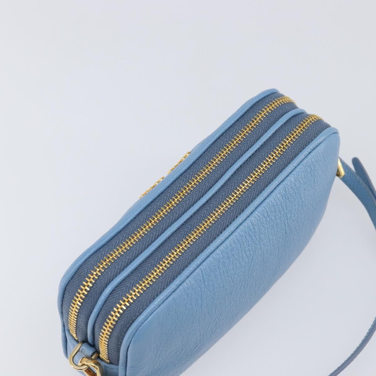 Miu Miu Double Zip Pochette Leather Blue Leather Clutche & Pouche Bag (Pre-Owned)