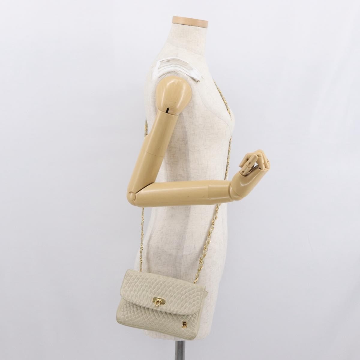 Bally Vintage Chain Quilted Leather Beige Leather Shoulder Bag Bag (Pre-Owned)