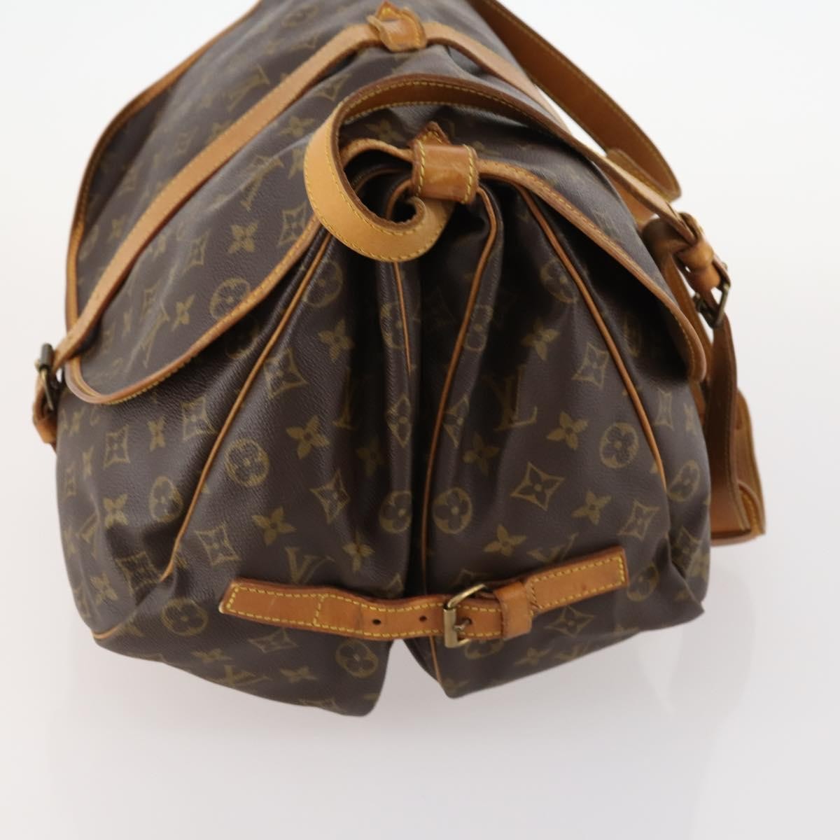 Louis Vuitton Saumur Monogram Canvas Brown Canvas Shoulder Bag Bag (Pre-Owned)