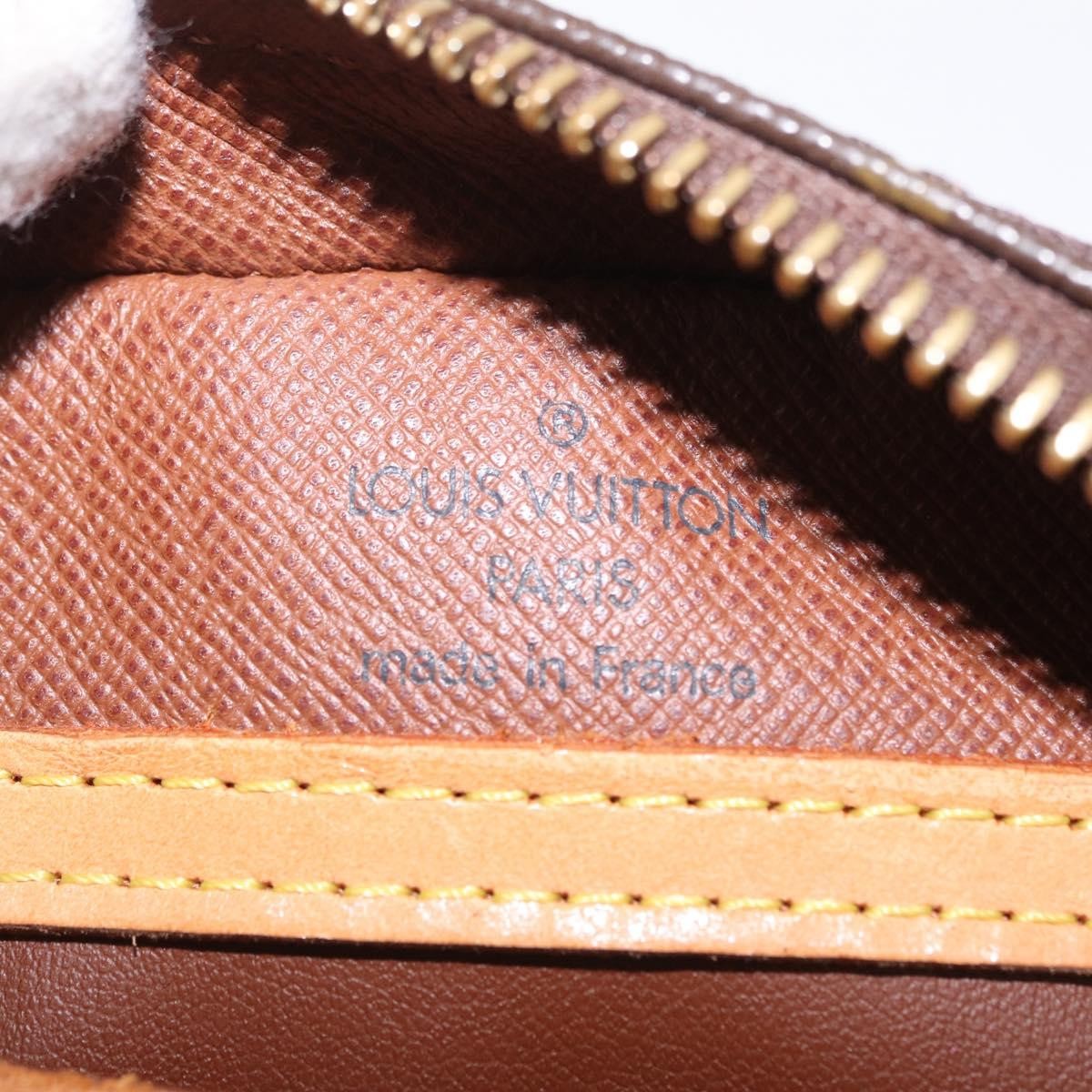 Louis Vuitton Blois Monogram Canvas Brown Canvas Handbag (Pre-Owned)