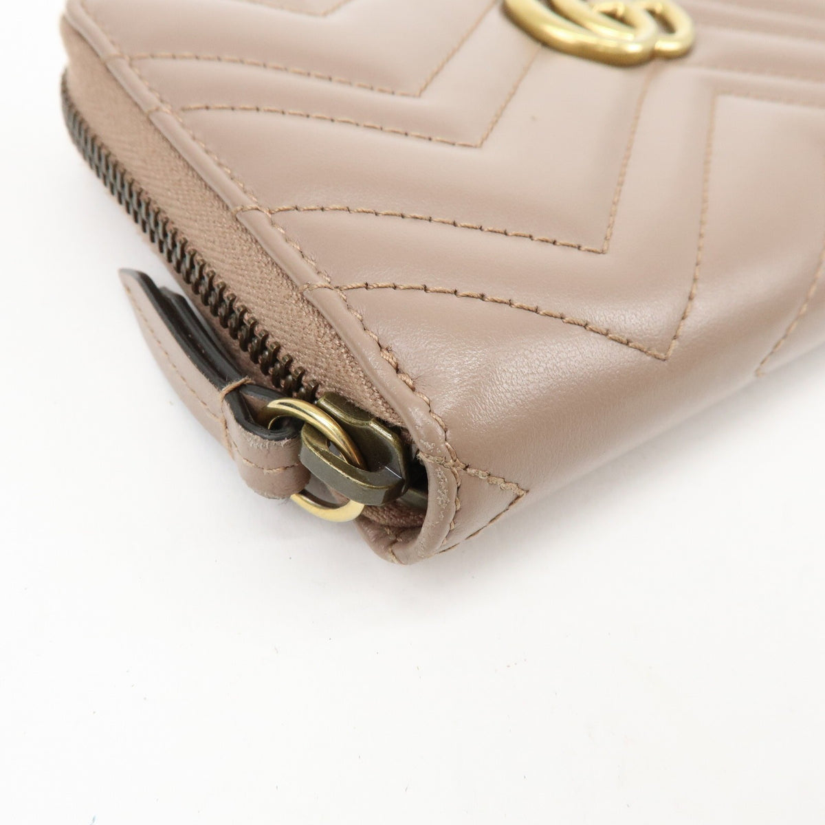 Gucci Gg Marmont Organizer Matelasse Leather Beige Leather Wallets Accessory (Pre-Owned)