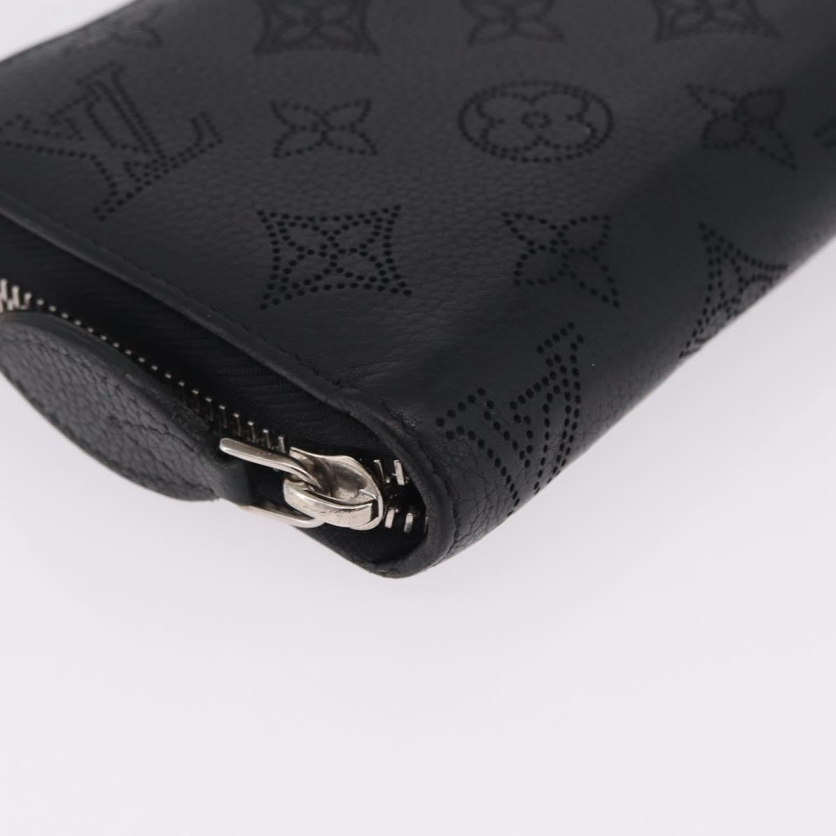 Louis Vuitton Zippy Mahina Leather Black Leather Wallets Accessory (Pre-Owned)