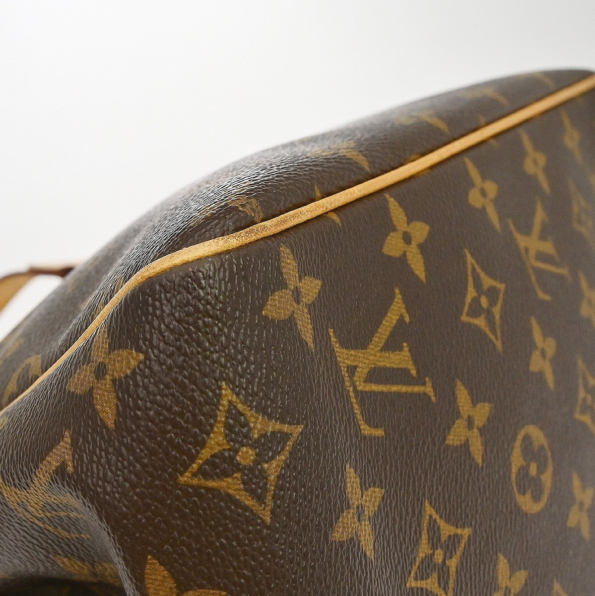 Louis Vuitton Batignolles Monogram Canvas Brown Canvas Tote Bag Bag (Pre-Owned)