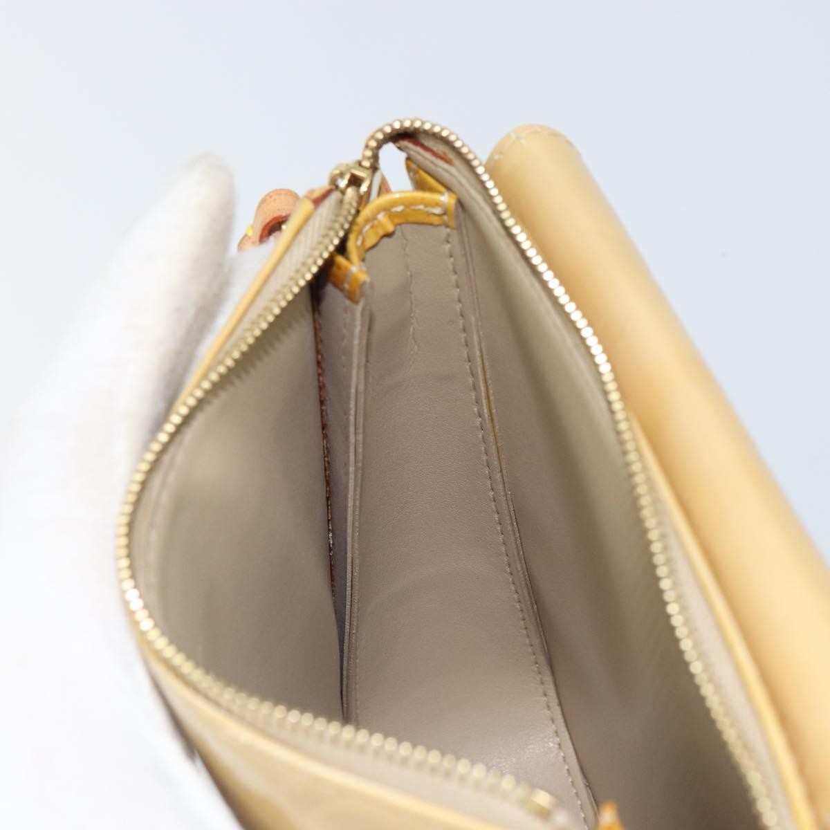 Louis Vuitton Mott Monogram Vernis Beige Patent_Leather Clutche & Pouche Bag (Pre-Owned)