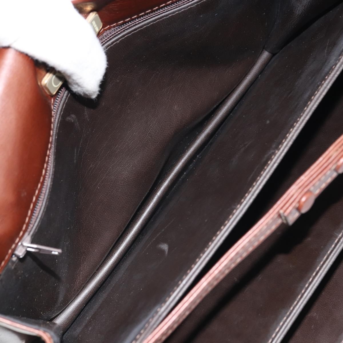 Valentino Garavani Vintage Leather Brown Leather Shoulder Bag Bag (Pre-Owned)