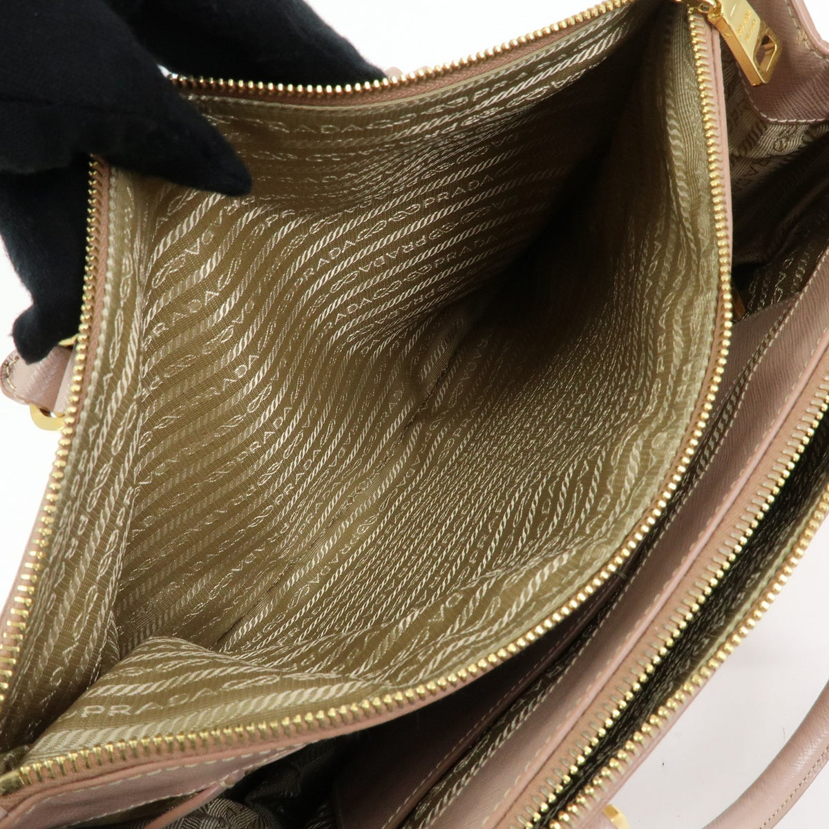 Prada Galliera Saffiano Leather With Applique Pink Leather Handbag (Pre-Owned)