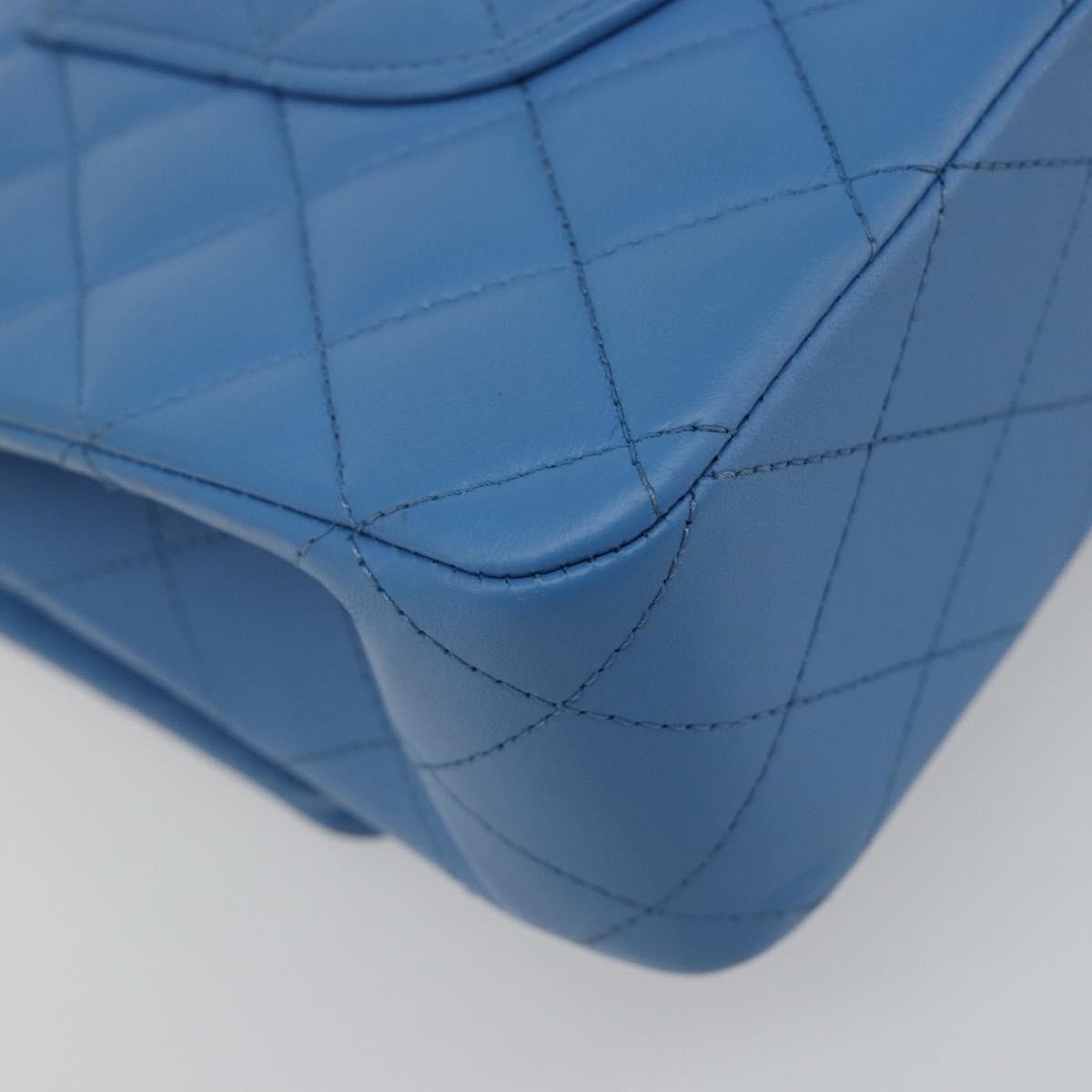 Chanel Matelassé Lambskin Leather Blue Leather Handbag (Pre-Owned)