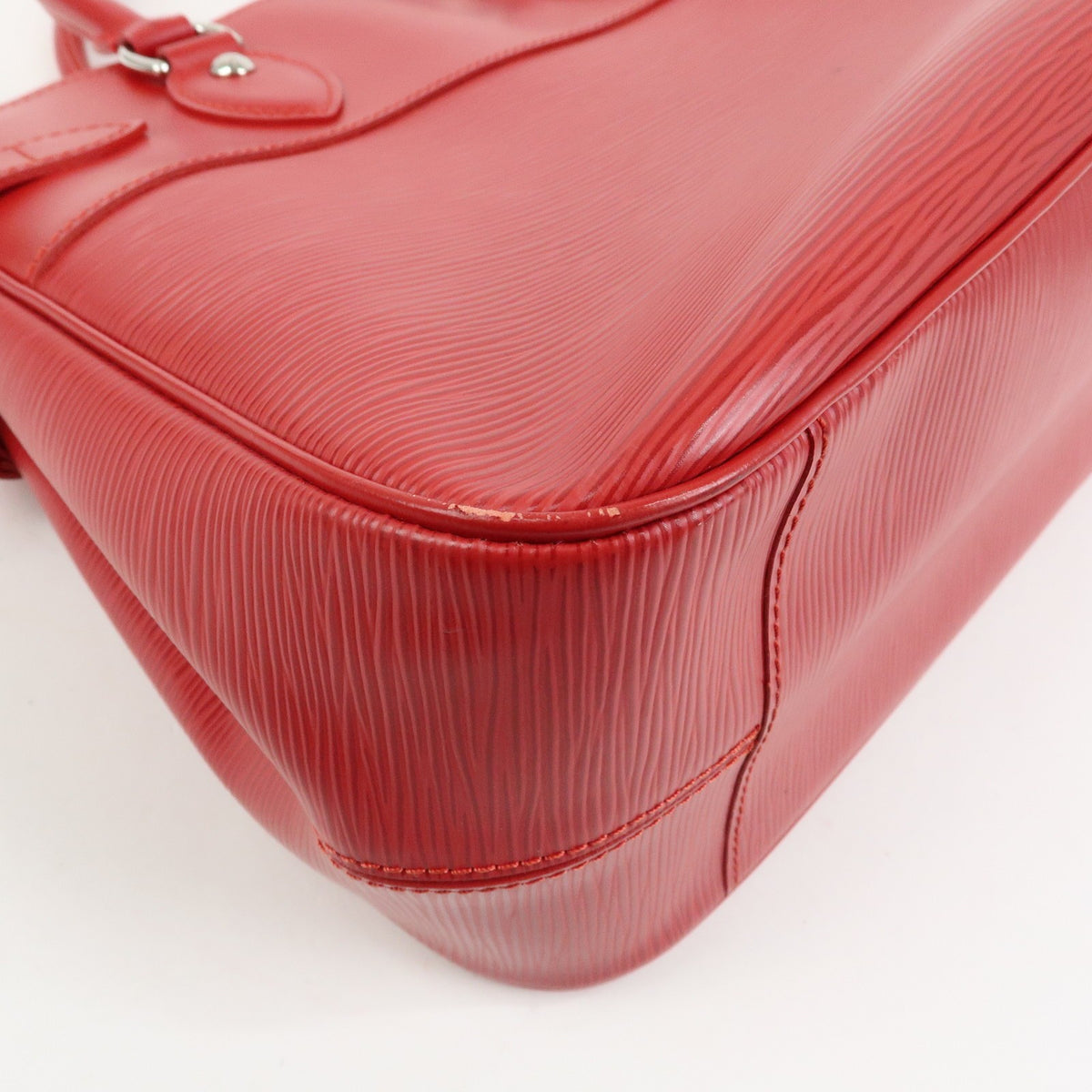 Louis Vuitton Passy Epi Leather Red Leather Tote Bag Bag (Pre-Owned)