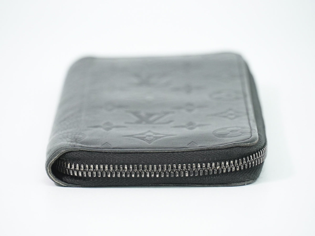 Louis Vuitton Zippy Monogram Shadow Leather Black Leather Wallets Accessory (Pre-Owned)