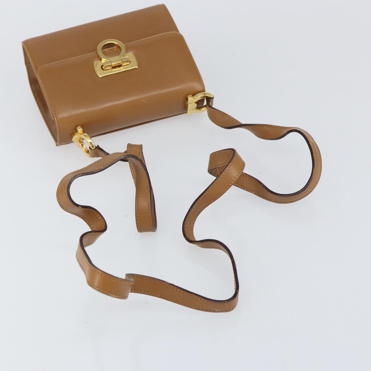 Salvatore Ferragamo Gancini Leather Brown Leather Shoulder Bag Bag (Pre-Owned)