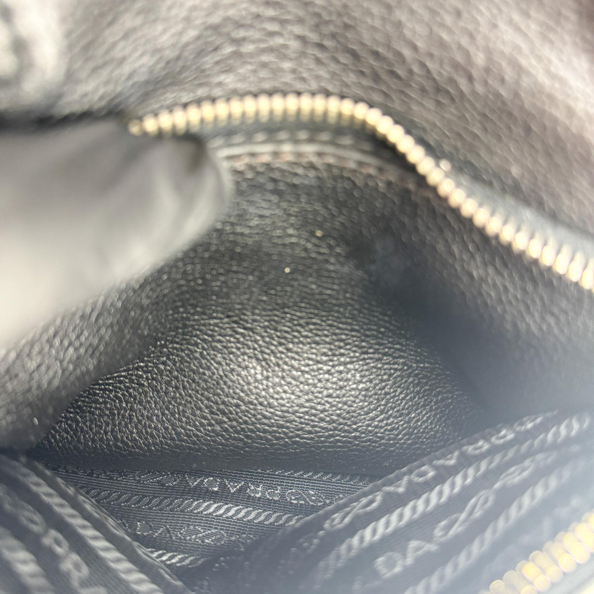 Prada Front Pocket Wing Convertible Vitello Phenix Black Leather Tote Bag Bag (Pre-Owned)