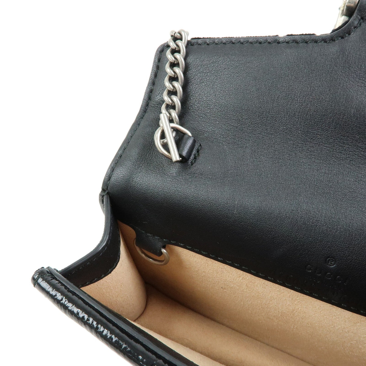 Gucci Dionysus Velvet Black Velvet Handbag (Pre-Owned)