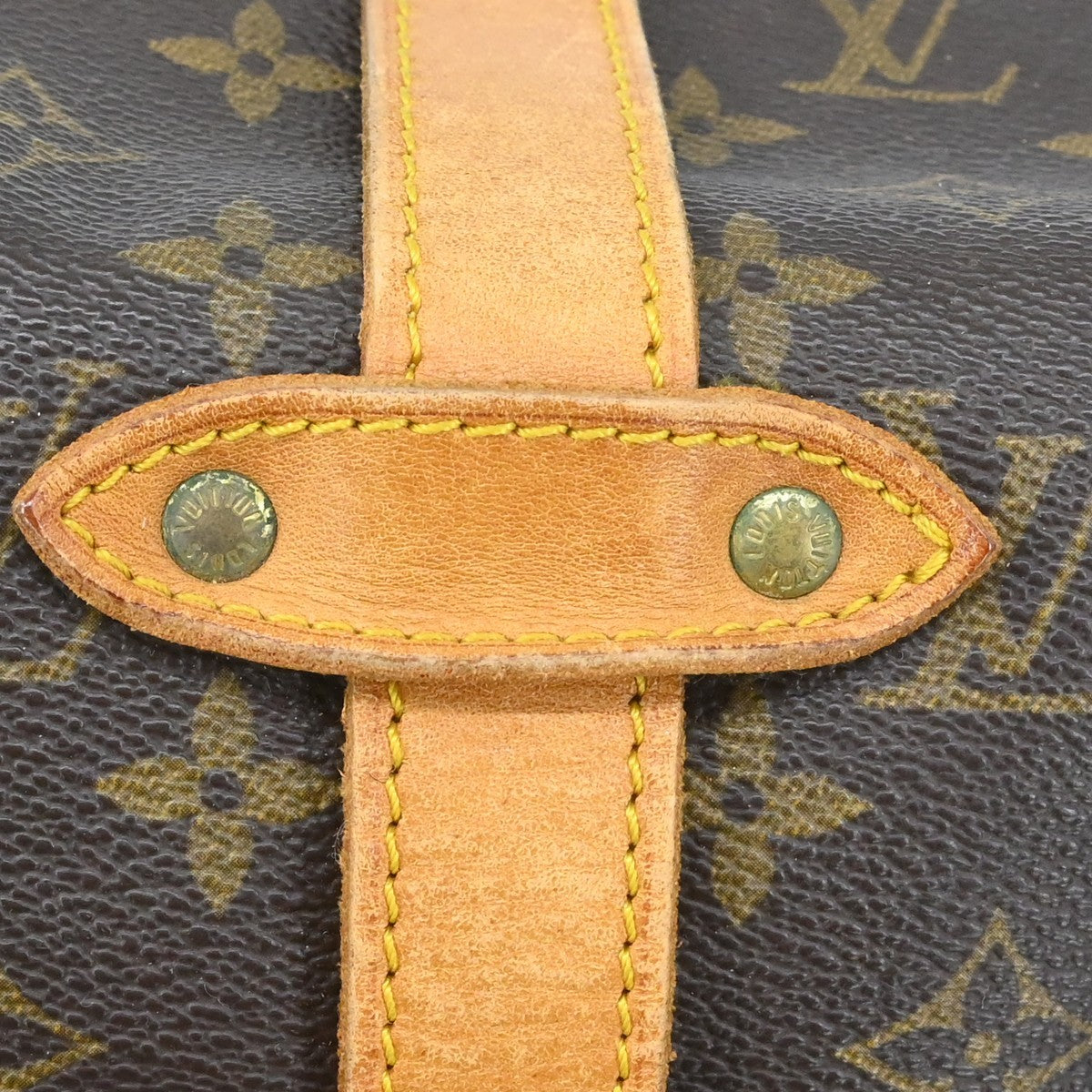Louis Vuitton Saumur Monogram Brown Canvas Shoulder Bag Bag (Pre-Owned)