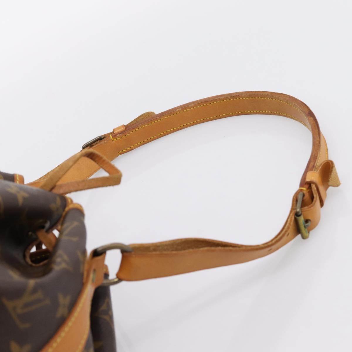 Louis Vuitton Petit Noe Monogram Canvas Brown Canvas Handbag (Pre-Owned)