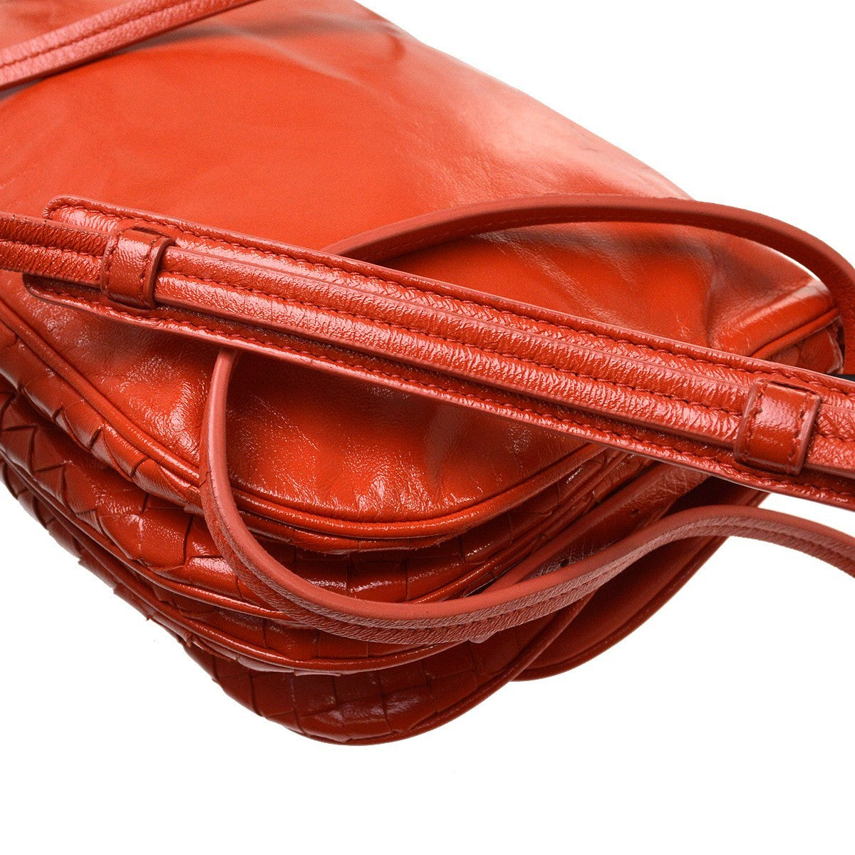 Bottega Veneta Flap Messenger Bag Leather With Intrecciato Detail Red Leather Shoulder Bag Bag (Pre-Owned)