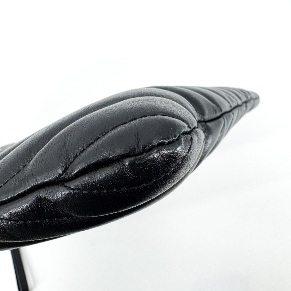 Saint Laurent Puffy Zip Patent Black Leather Clutche & Pouche Bag (Pre-Owned)