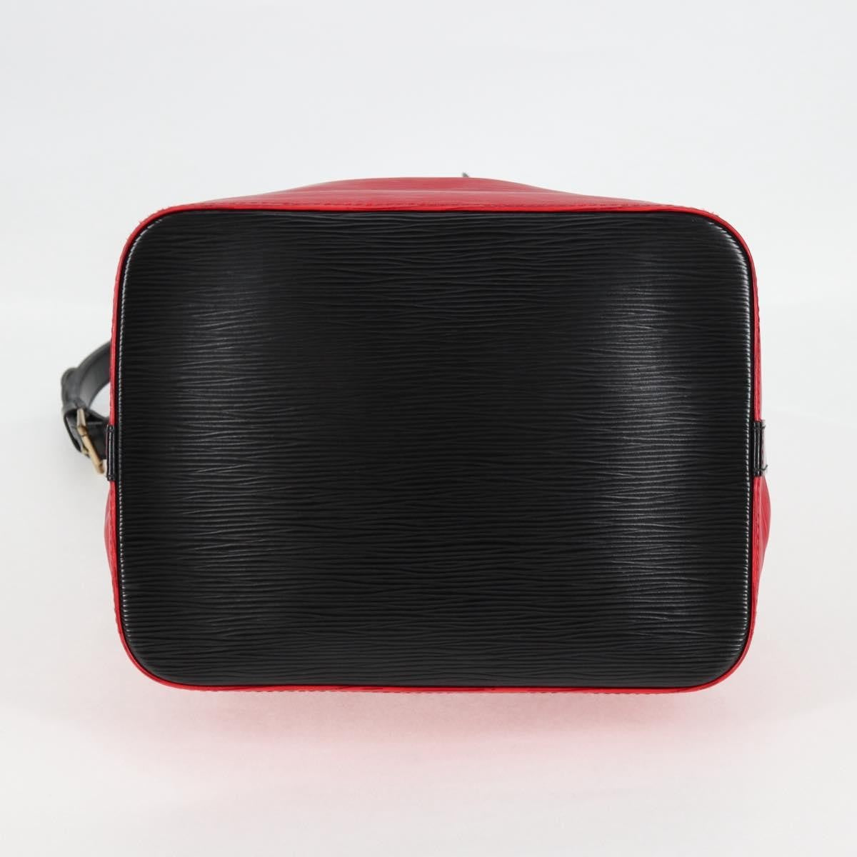 Louis Vuitton Bicolor Petit Noe Epi Leather Red Leather Handbag (Pre-Owned)